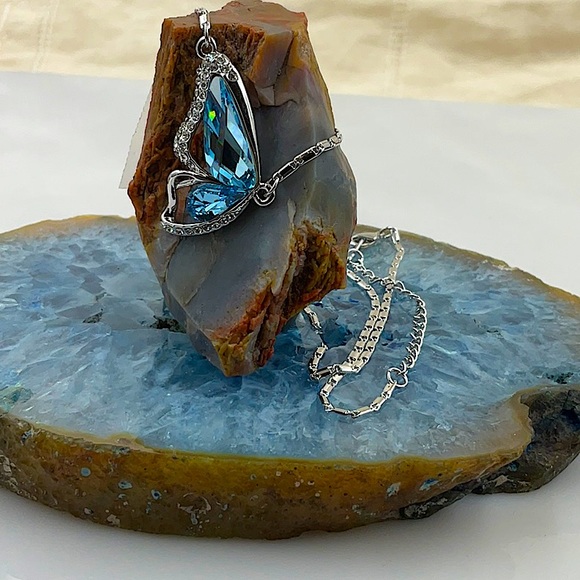 Julia Jewelry - Jeulia 18” Sterling Silver Blue Topaz Butterfly Necklace.